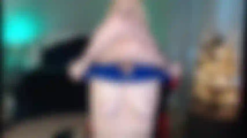 Fétichiste du crachat, pipe et crachat sur le visage !