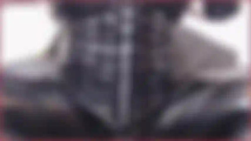 Les garçons égoïstes sont piégés.