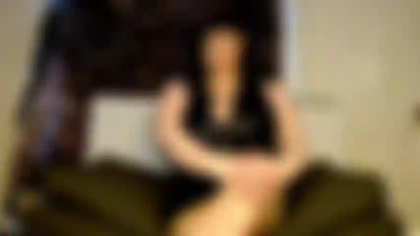 Le seau à sperme du bureau.