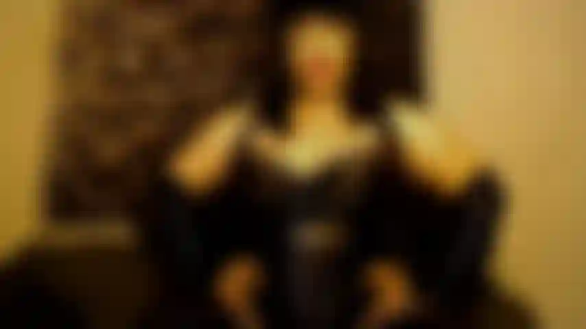 Baisée dans le terrier du lapin.