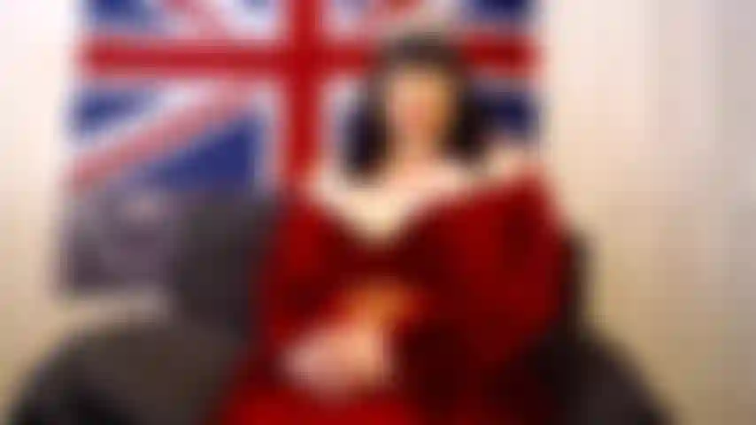 La renifleur royale de culottes.