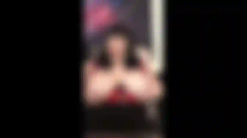 Humiliation supplémentaire de cucky boy.