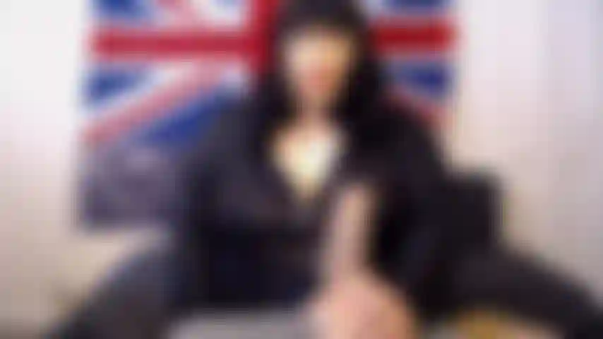 Zero baise ta petite bite.