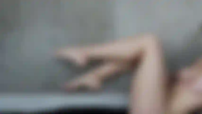 Adoration des jambes avec orgasme 3.