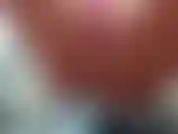 De près et personnelle, ma chatte est assise sur une chaise claire et je me fais jouir pendant que la caméra filme sous la chaise. Vidéo super sexy.