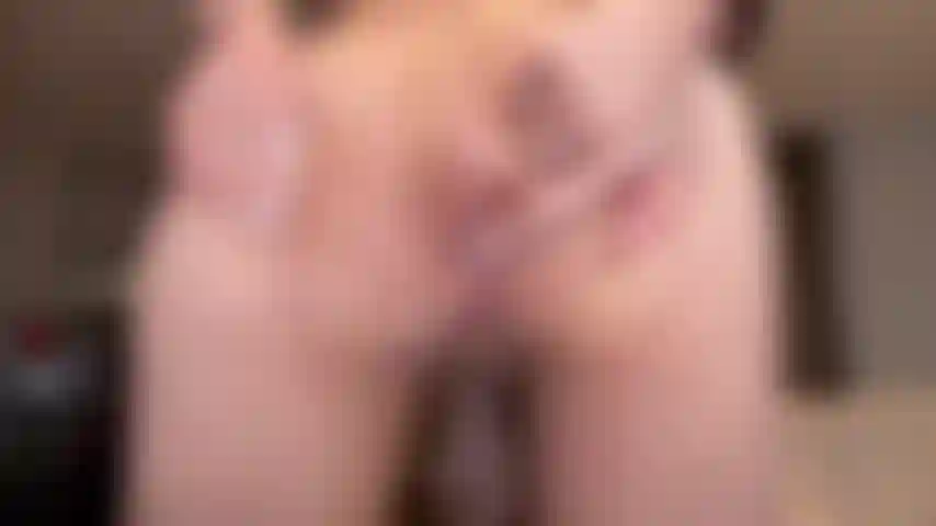 Exploring & Stretching Out My Asshole!