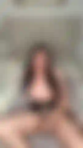 Un jeu de rôle de démolition avec ma grosse bite !