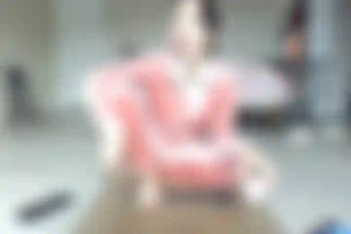 Paint my toe nails for me in a sexy red color, adore my feet while you do it <3 and there will be a little surprise for you at the end ;)