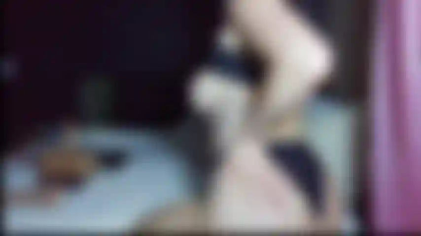 Watch me bend over and spread my kitty for you hehe