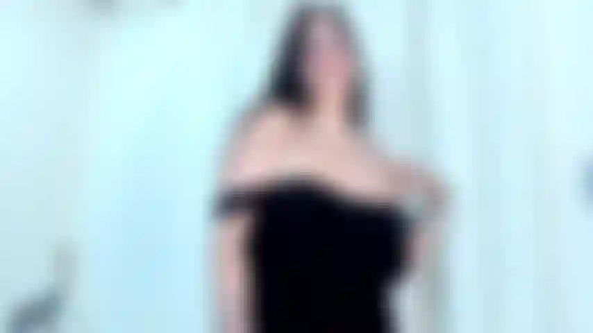 Mes gros seins dans ta bouche