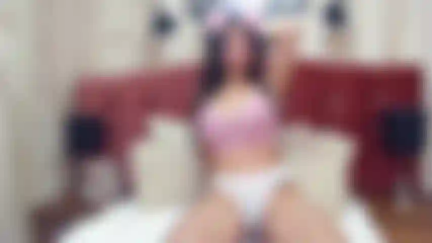 Apprécie comment je touche en pensant à toi.