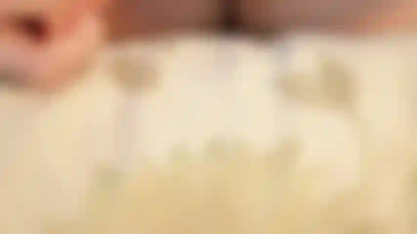 Je me touche et je me baise.