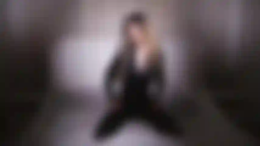 Adonnez-vous au secret, rejoignez-moi.