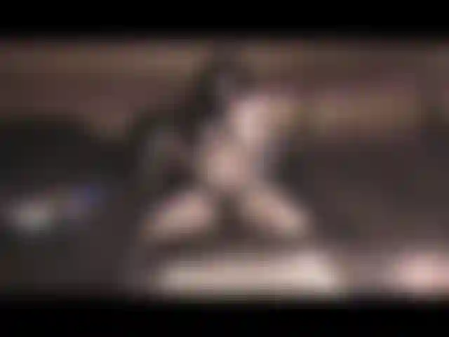 Une culotte léopard coquine, une levrette face à la cam pov bj, un bourrage de culotte, des propos cochons et je gicle pour vous avec mes jouets!