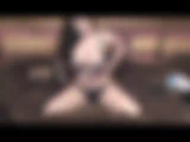 Jouis sur la culotte.