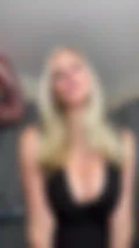 Striptease sans audio.