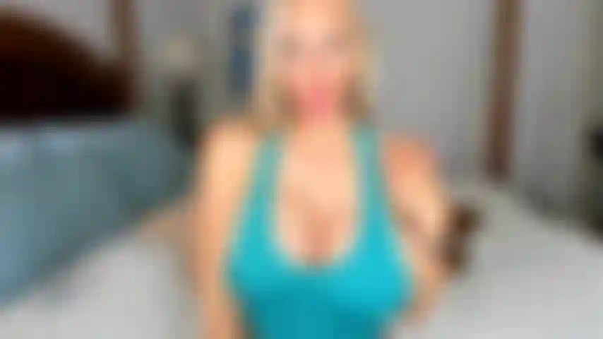 Petite bite cocu avec bbc (solo).