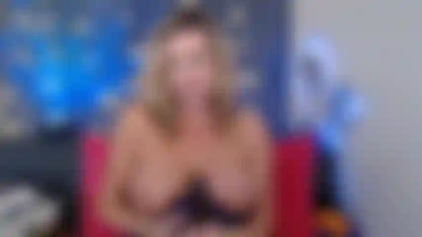 La belle-mère méchante baise son beau-fils avec la bbc.