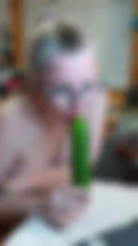 Concombre suce et baise.