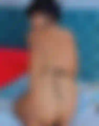 Hi Dear, play with my nipples and make me moan with pleasure!