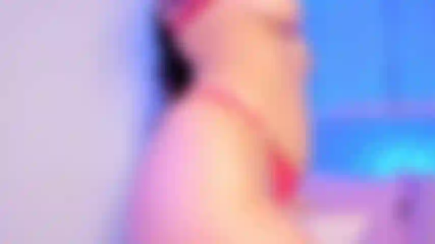 My ass is wide open and juicy for you 🍑