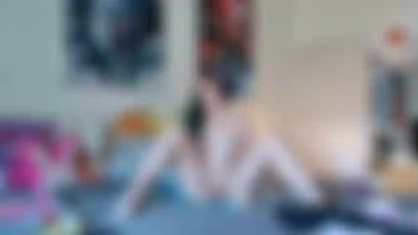 Je me doigte jusqu'à ce que j'aie de la crème !