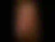 Doigté et frottant ma grosse chatte.