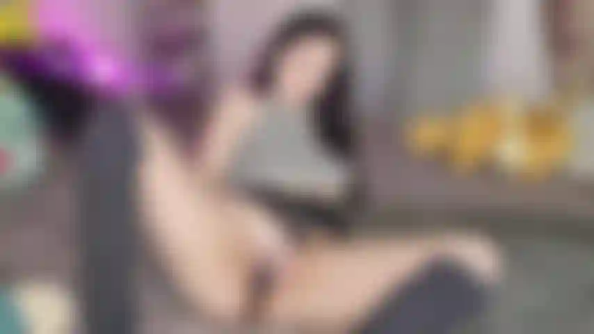 Des doigts jouissants et des chaussettes hautes !