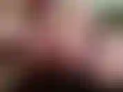 J'ai les yeux larmoyants, je finis avec un oral avec du maquillage qui coule sur mon visage !