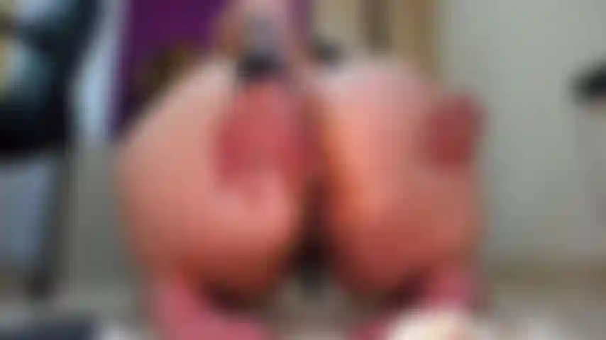 Baise-moi mon cul et gane mon trou.