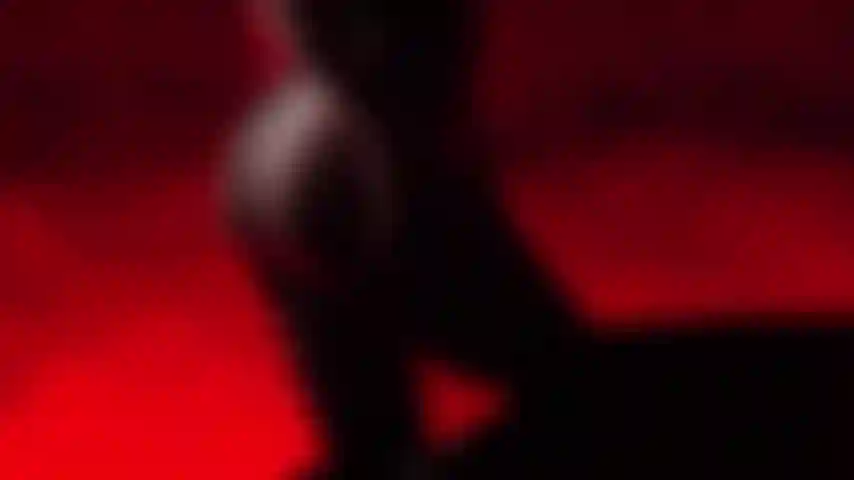 Tu es née pour être utilisée par la déesse