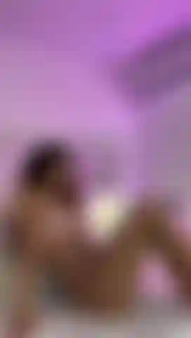 I love playing with my domi until I get completely wet