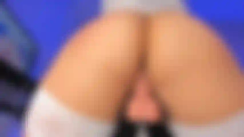 Baise ma chatte si fort.