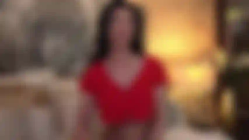 Tu ne peux pas me résister et mes gros seins ! Possédée et avide d'eux profondément, tu atteindras le royaume le plus profond de la luxure, tout en caressant pour moi comme une faible sans cervelle !