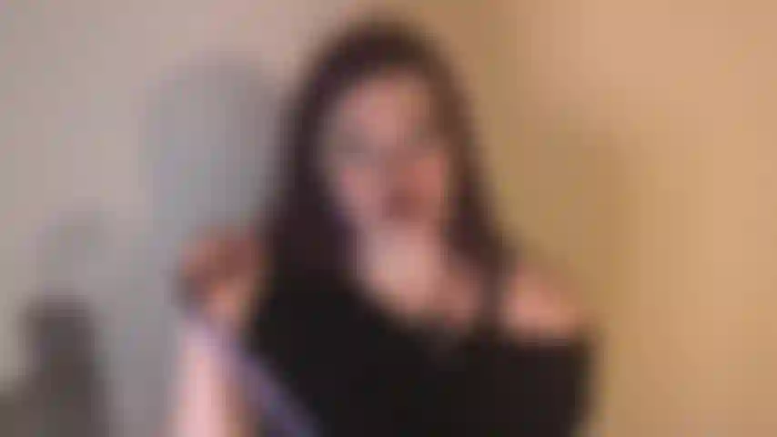 I think you're ready to tie yourself up for me. I'm going to teach you how to bind yourself into a simple predicament and see if you can figure out how to...finish up for me. Of course, you get a good look at Miss Sirena's thick and curvy thighs at the same time. What a bonus!