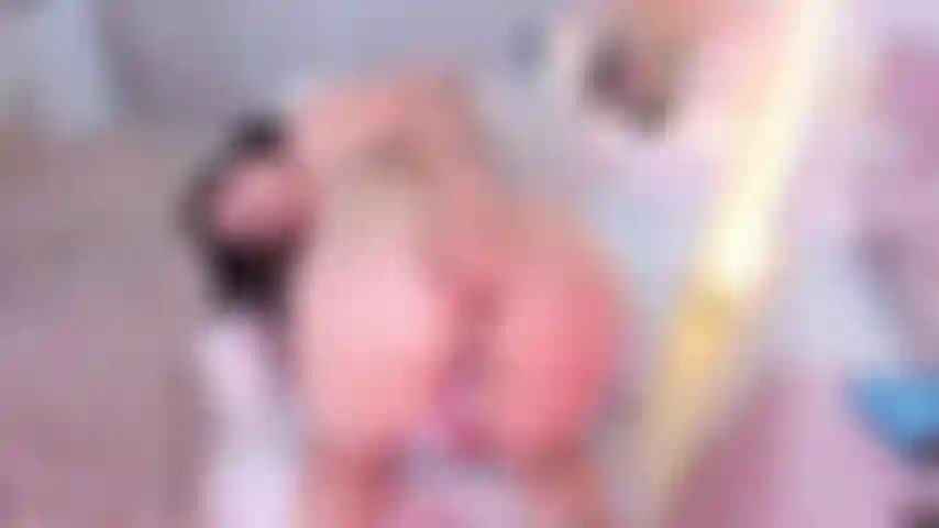 Je me mets le doigt dans le cul... Oups !