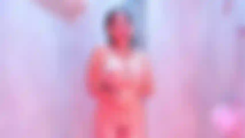 Allez.. Prends une douche avec moi !