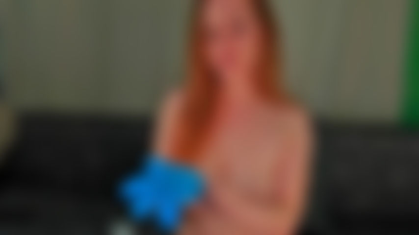 Pussy fingering in latex gloves
