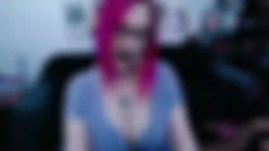 Briseuse de maison joi - une star du porno ruine votre mariage pendant un joi - j'espère que votre femme ne vous surprendra pas en train de la tromper et de branler votre bite sur une salope avec de meilleurs seins qu'elle ne pourrait jamais rêver d'avoir.