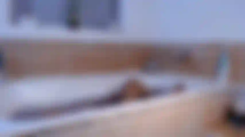 Espionnez-moi dans la salle de bain.