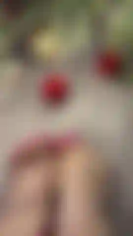 9. S'il te plaît, éjacule sur mes orteils