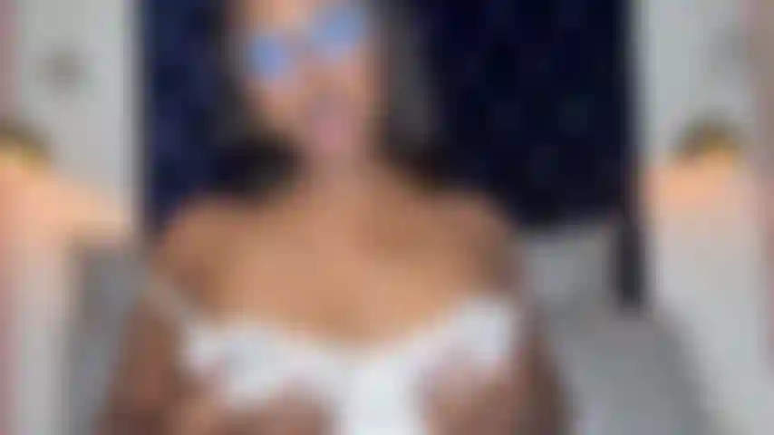 Remove top ans bounce tits