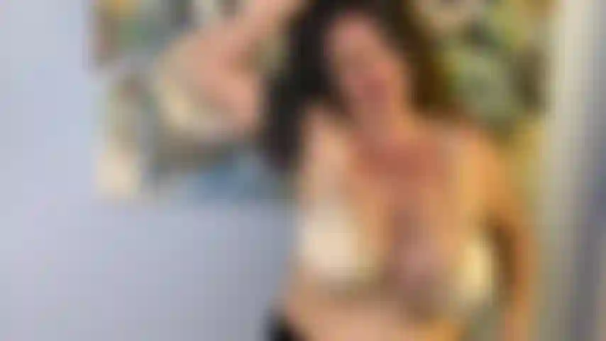 Jeu de chatte laiteuse.