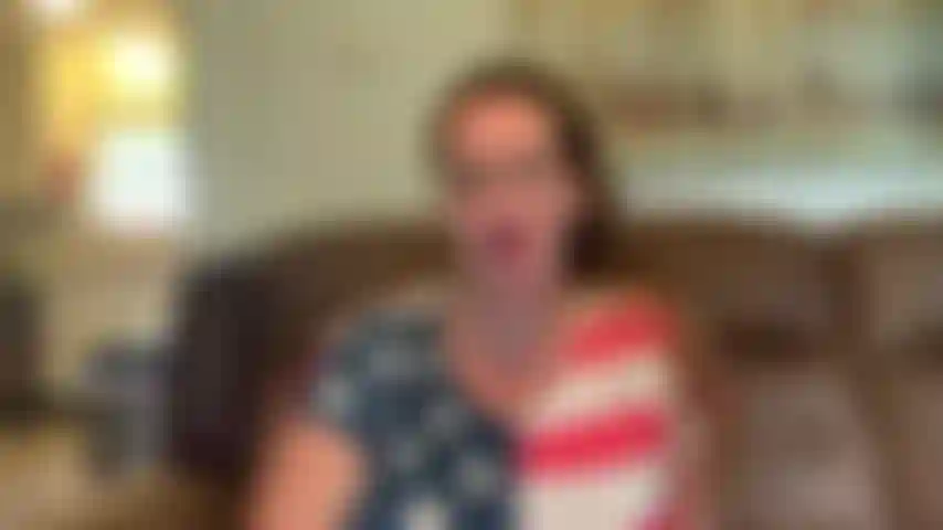 Vore. Celle-là ne veut pas rester dans mon ventre.