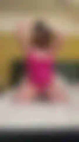 I want you to pull my hair and make me gag on your hard dick then make me take your rock hard cock inside my tight, wet Pakistani pussy 🐱 I want you to cum inside me…