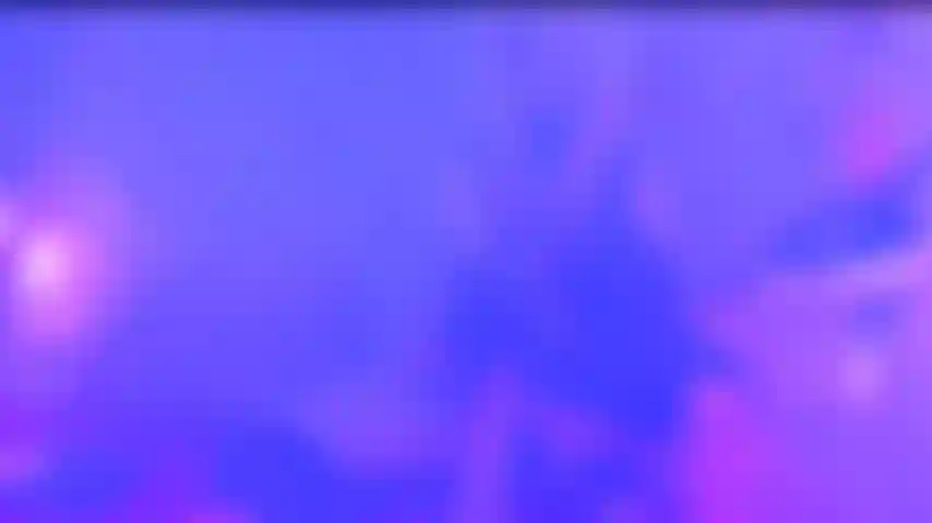 Une fellation parfaite pleine de salive.