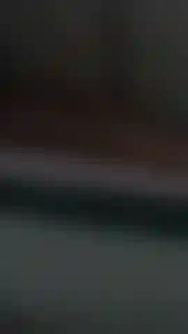 Tu m'as surpris en train de sucer la bite de quelqu'un sous la douche.