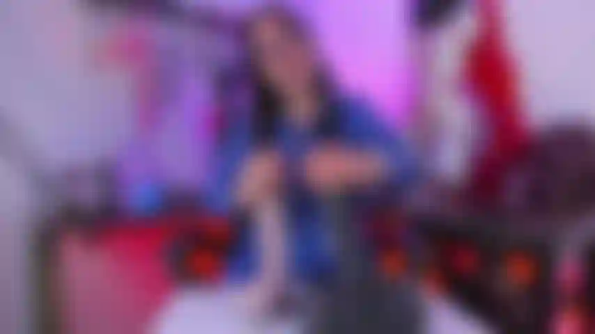 Tu es à moi, perdant.