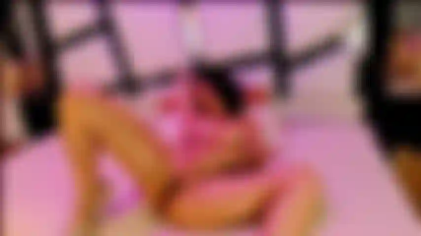 horny and hot girl🍆