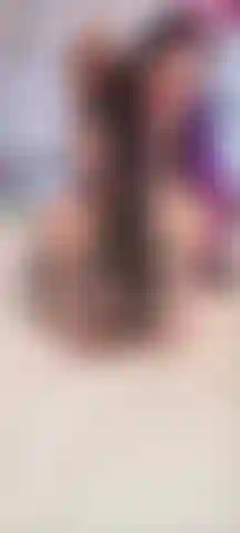 Fétichiste des chatouilles de la semelle des orteils.